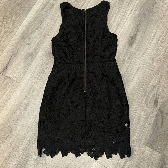 Lace Crochet ASTR The Black Label Women’s Black Sleeveless Midi Dress Medium - Picture 6 of 16